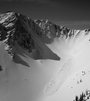 Cornice triggered avalanche N. Bridgers